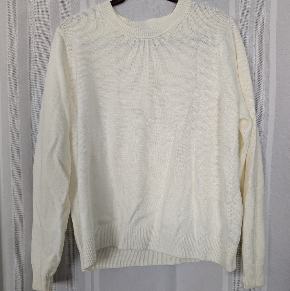 Banana Republic Classic White Women's Sweater